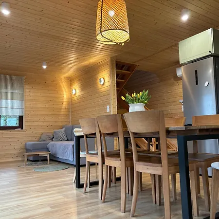 بيت للعطل Woodstock Krajnik Dolny