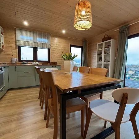 بيت للعطل Woodstock Krajnik Dolny